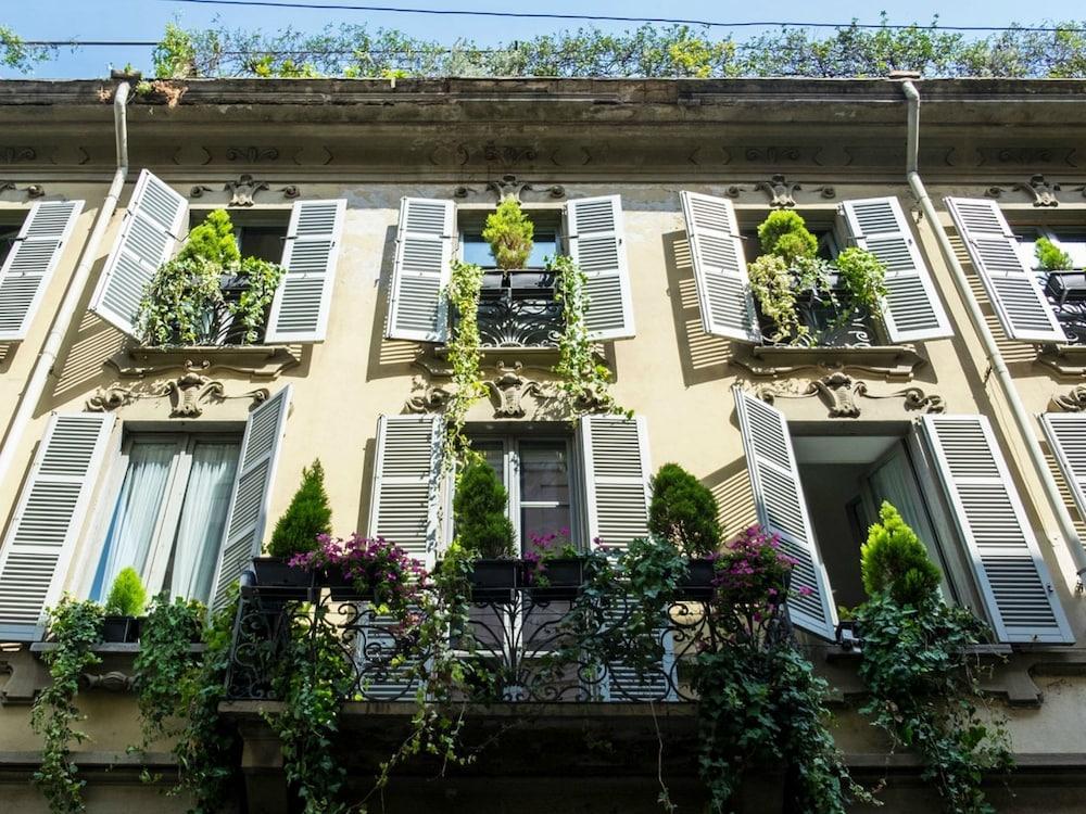 Milano Suites Kültér fotó