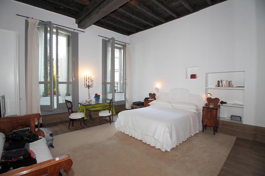 Milano Suites Szoba fotó