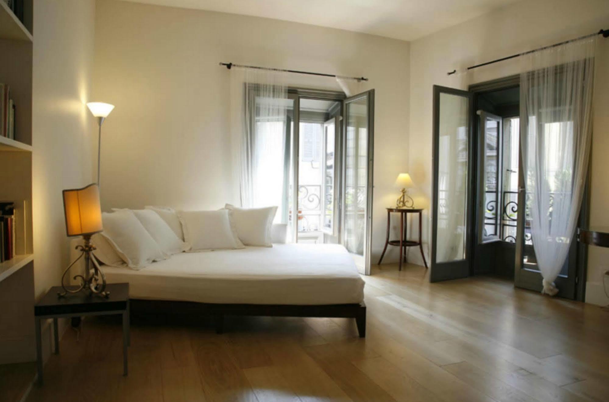 Milano Suites Kültér fotó